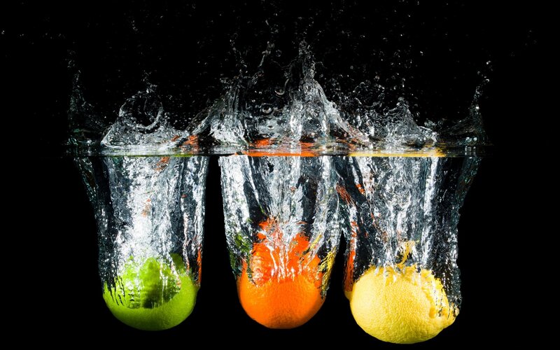 Citrus Fruits Splashing
