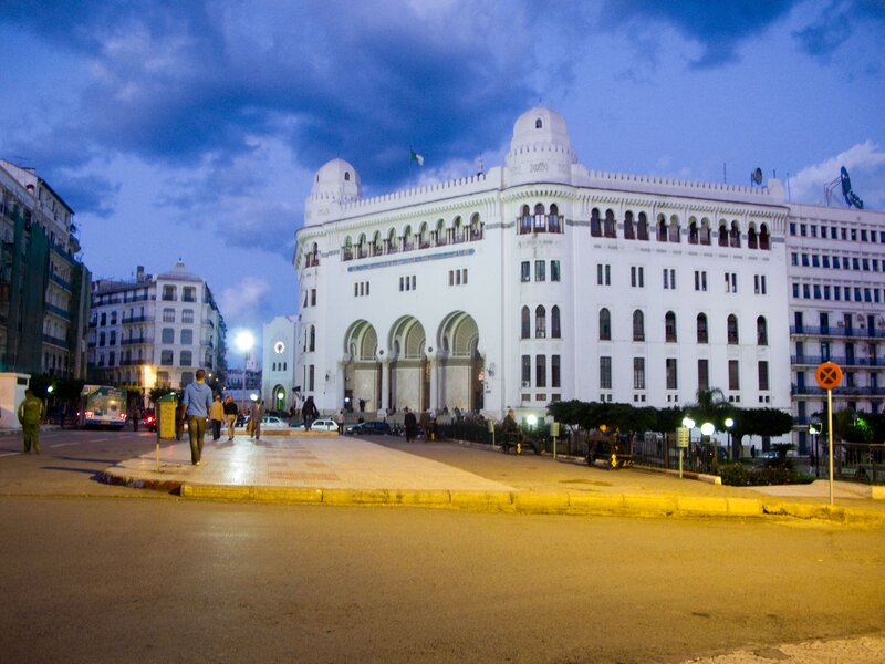 City hall at dusk in Algiers
