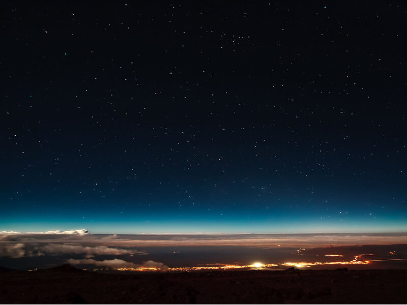City Lights under Stars — Black