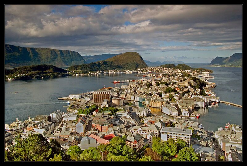 City on a Fjord — Green