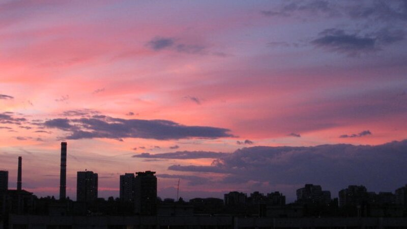 City Skyline at Dusk — Pink