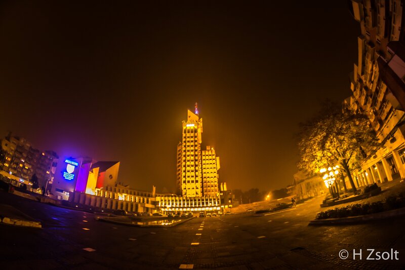 City Square at Night — Yellow
