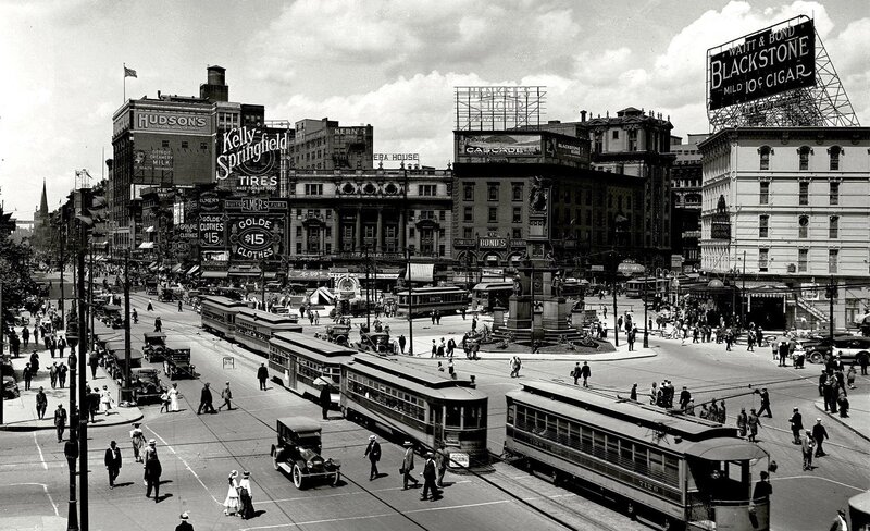 City Street Intersection — Black