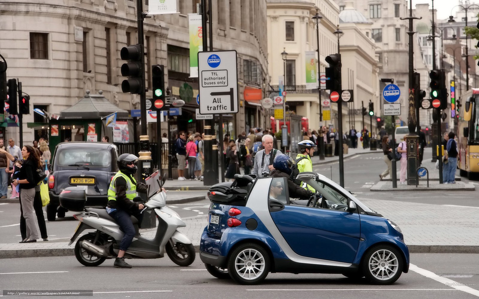 City traffic with smart car