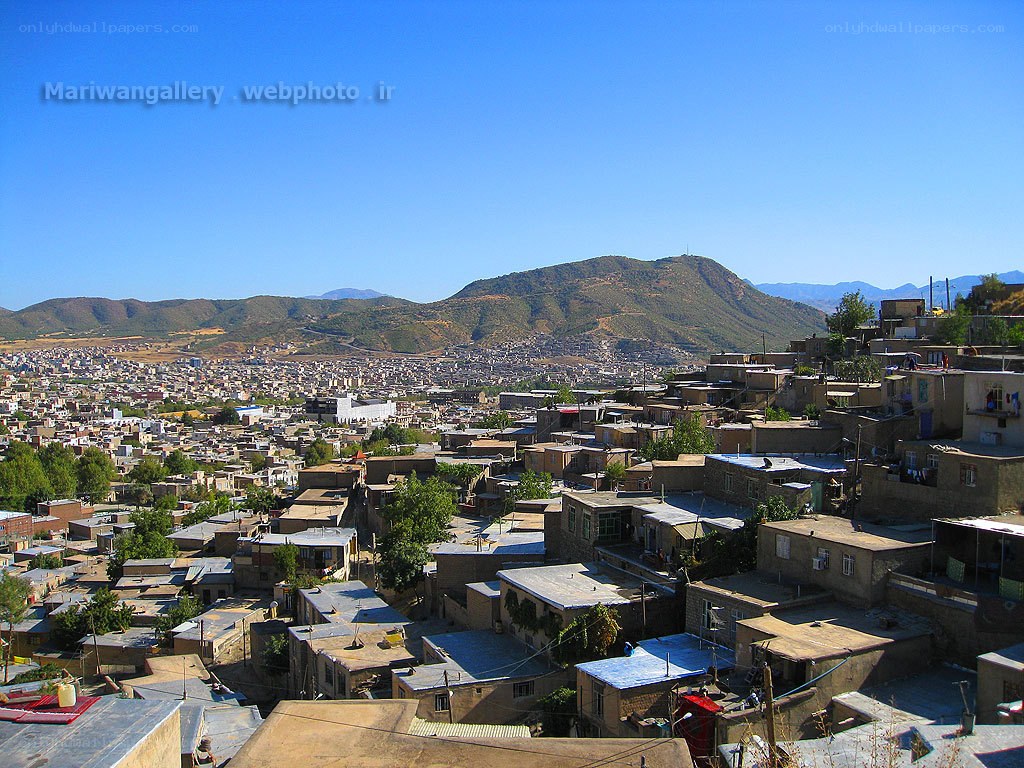 City view with mountains