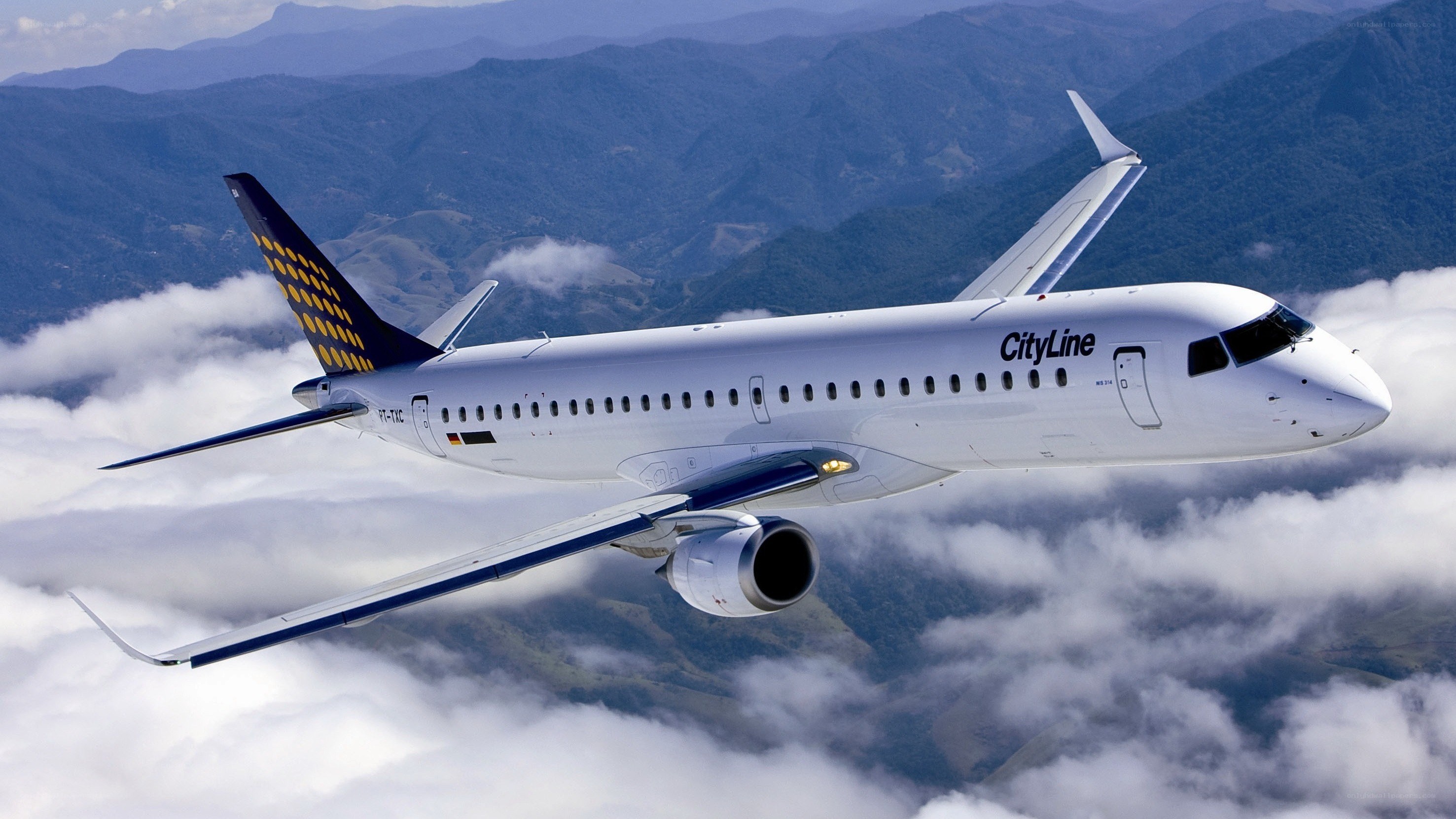 CityLine airplane in flight