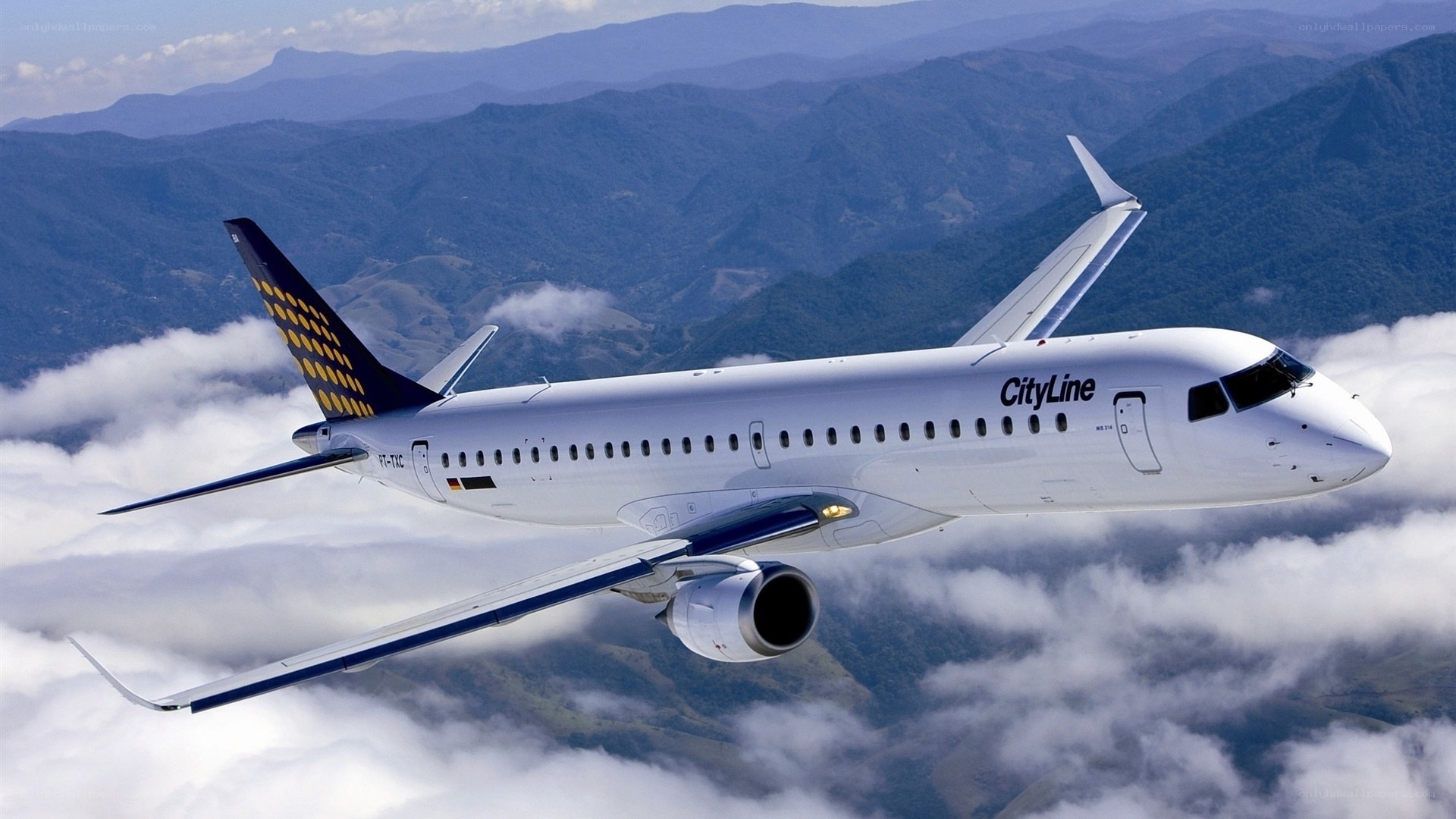 CityLine airplane in flight