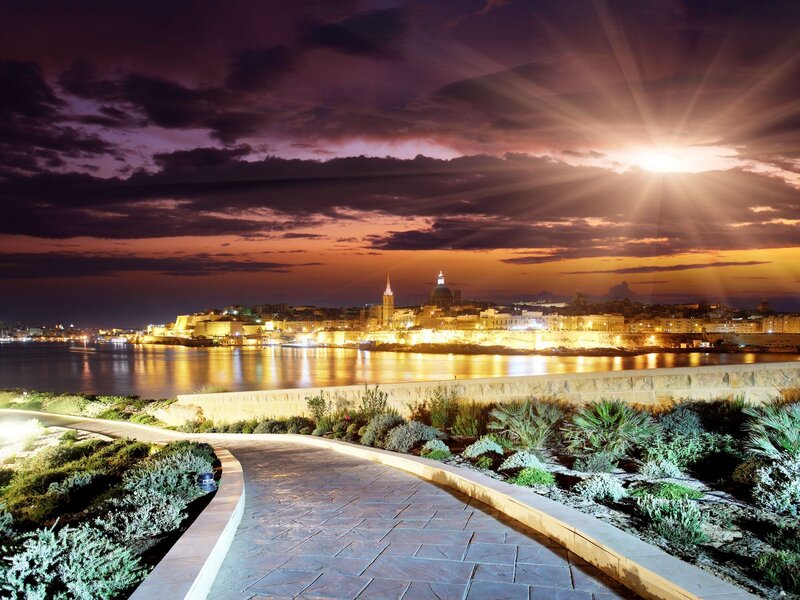Cityscape at Dusk — Purple, Dramatic
