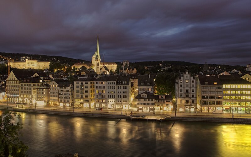 Cityscape at Night — Yellow, Calm