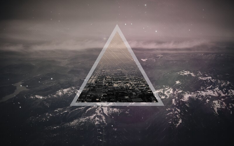 Cityscape in Triangle — Gray