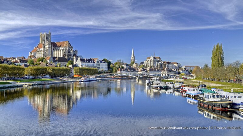 Cityscape of Troyes with river