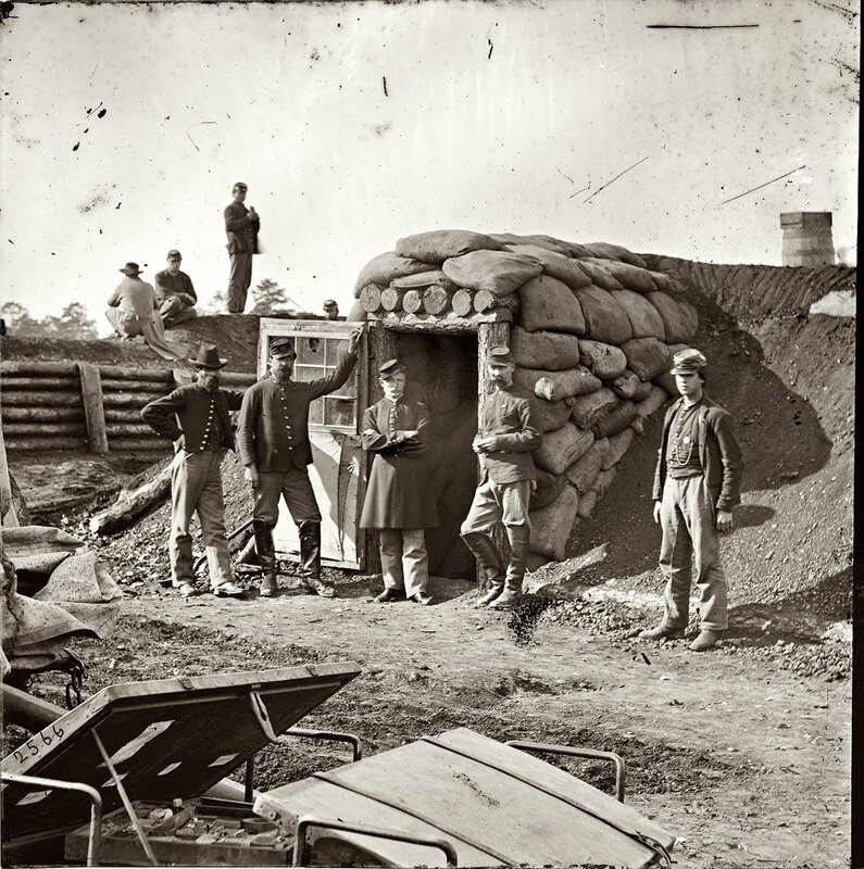 Civil War soldiers at fortification
