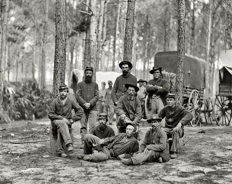 Civil War soldiers in forest