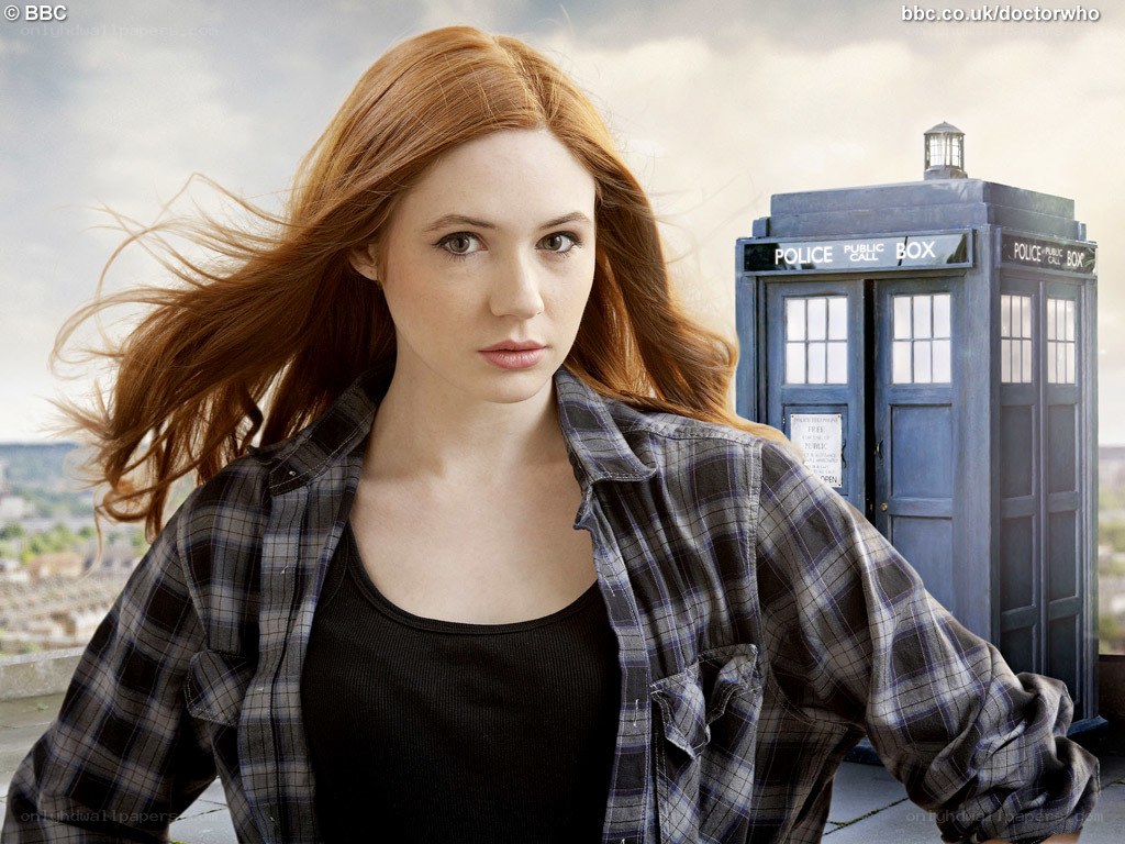 Clara Oswald with TARDIS