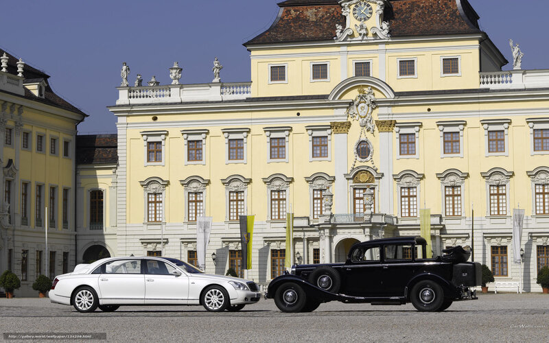 Classic and modern cars at a palace