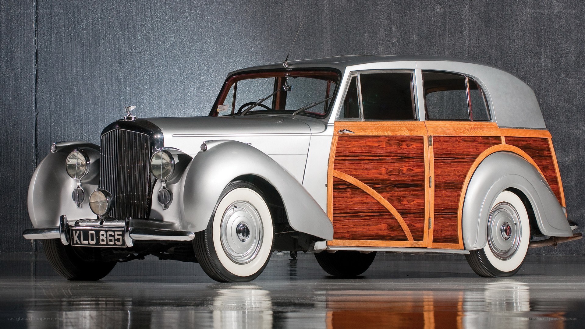 Classic Bentley Woodie Car