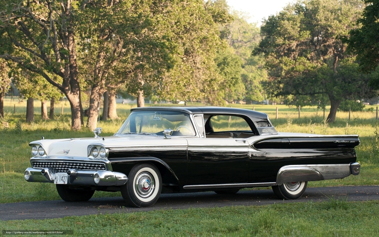 Classic black and white car