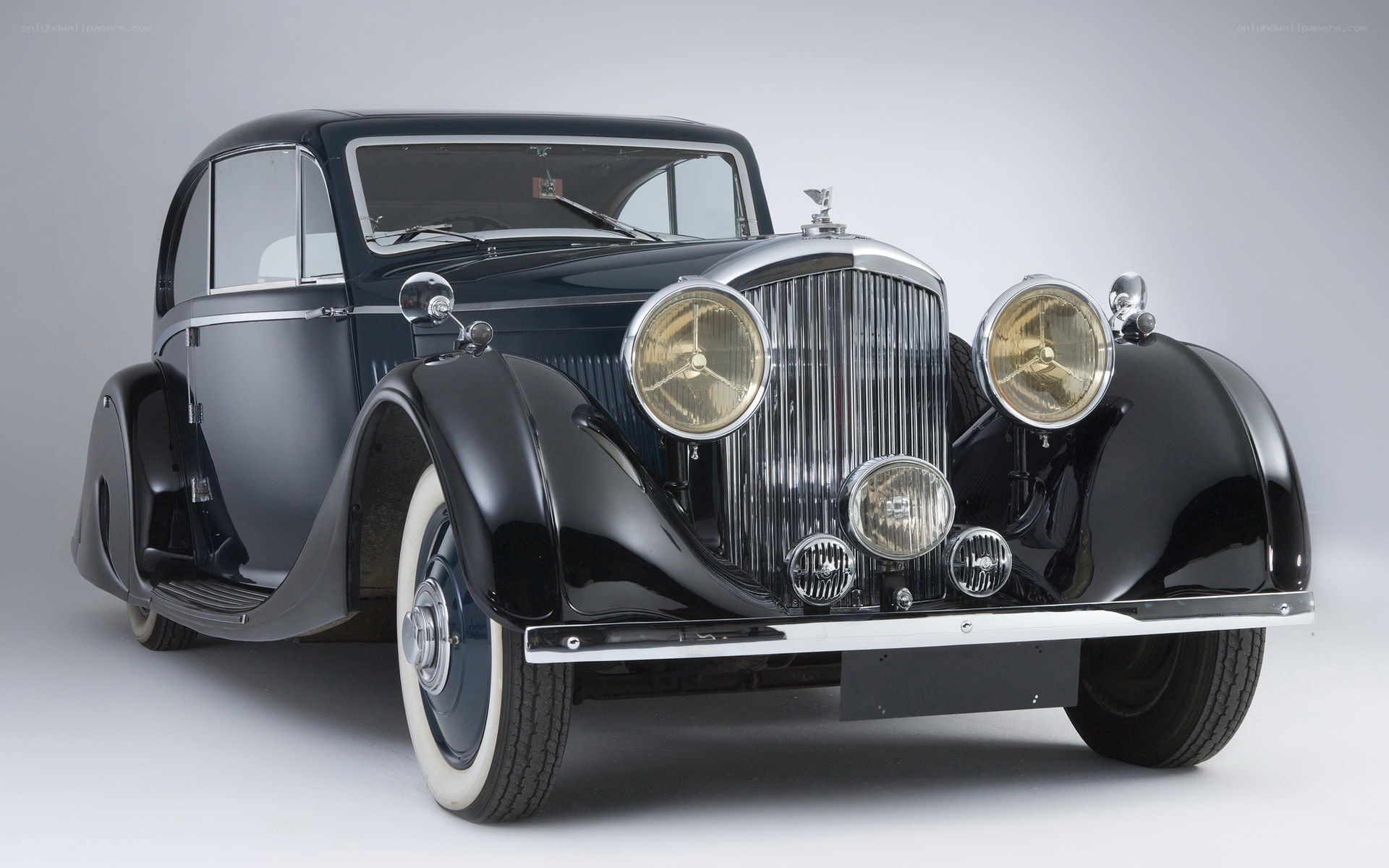 Classic black Bentley car