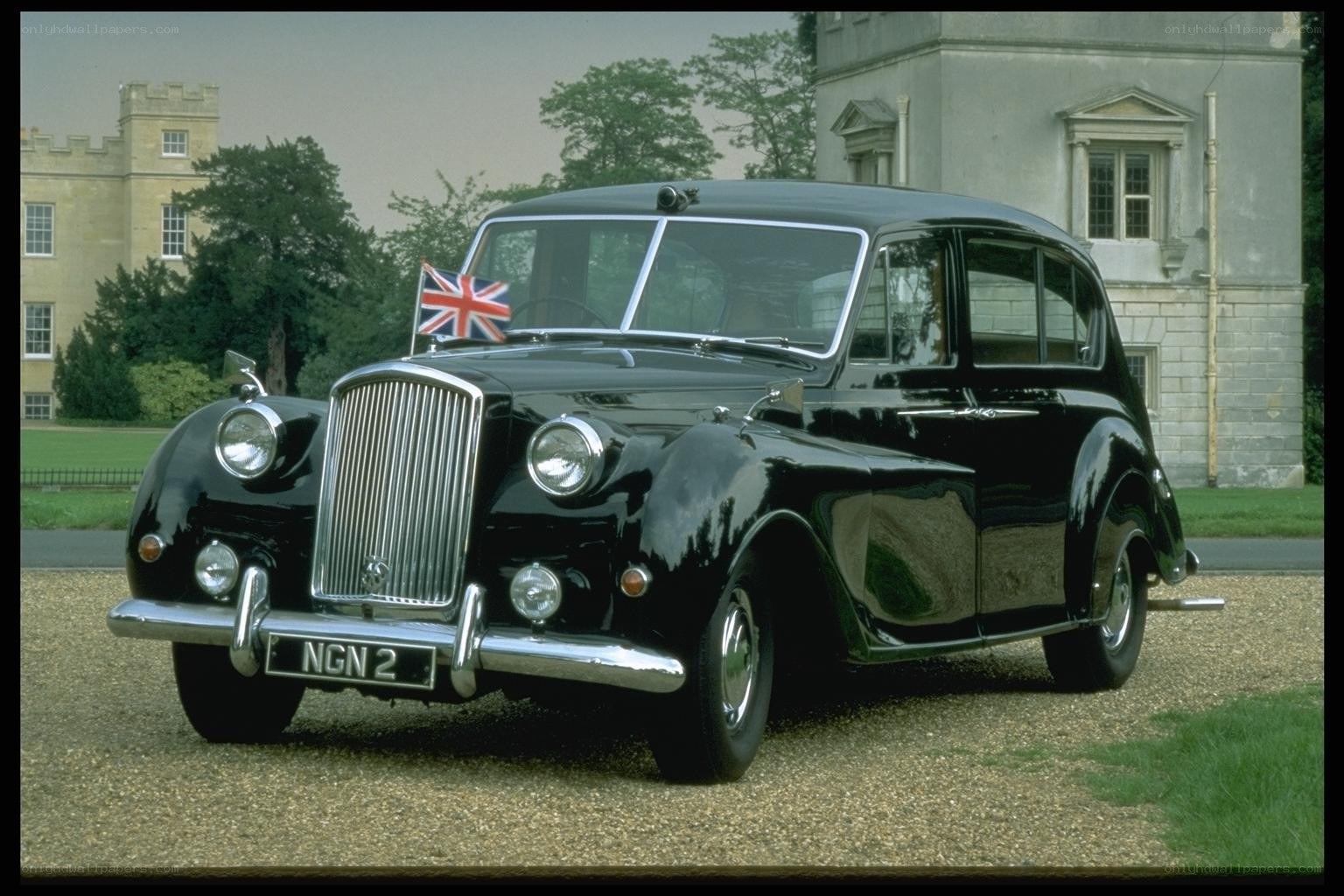 Classic black Bentley car