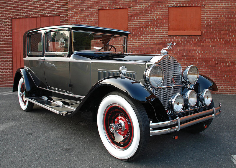 Classic Black Car — Calm