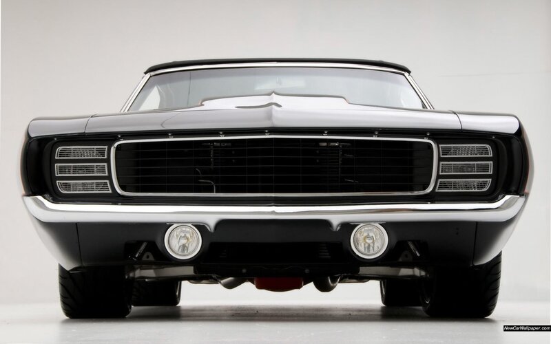 classic black muscle car
