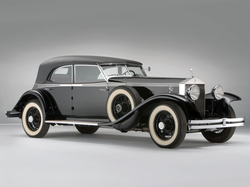 Classic black Rolls-Royce car