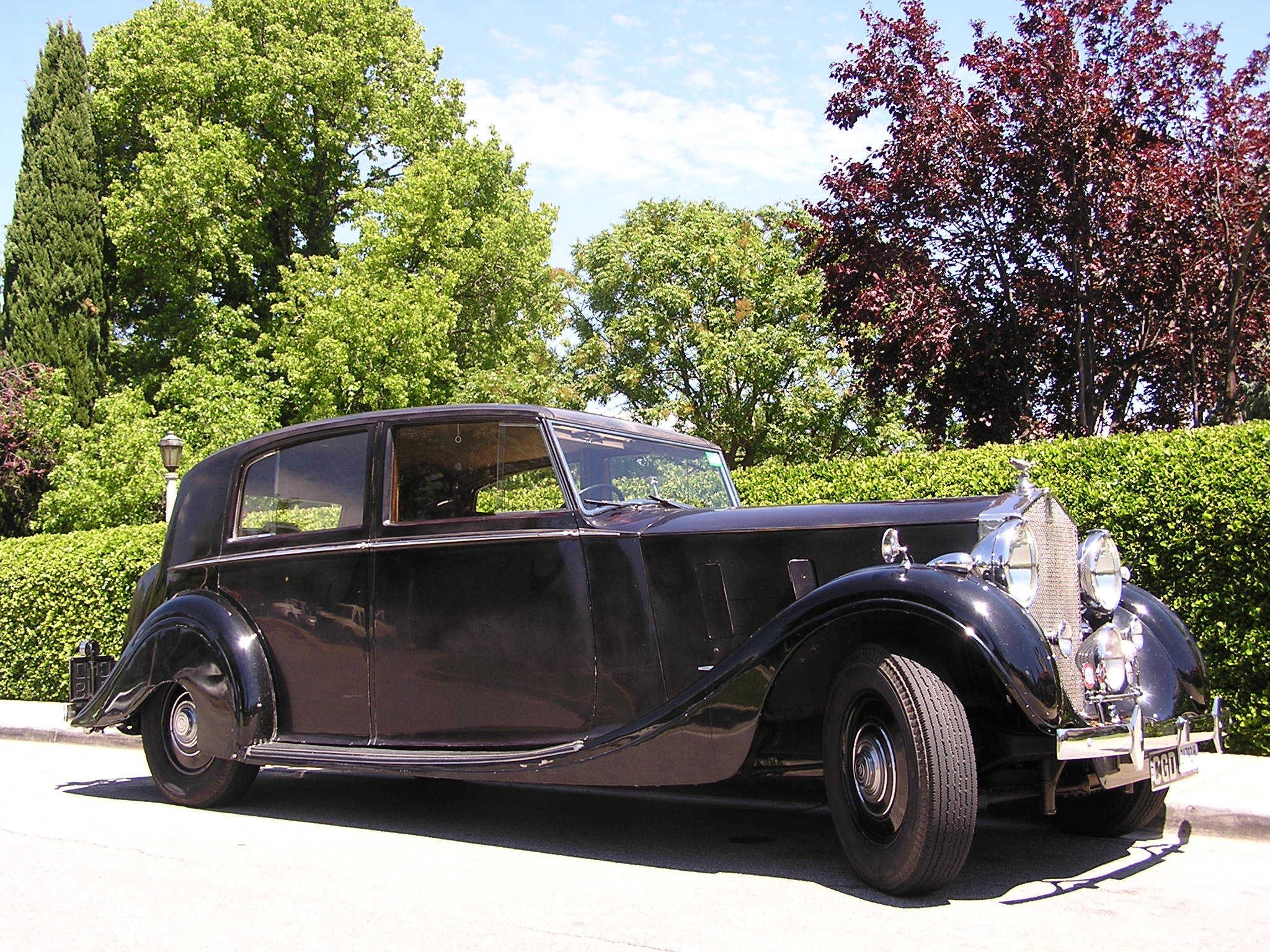 Classic black Rolls-Royce car