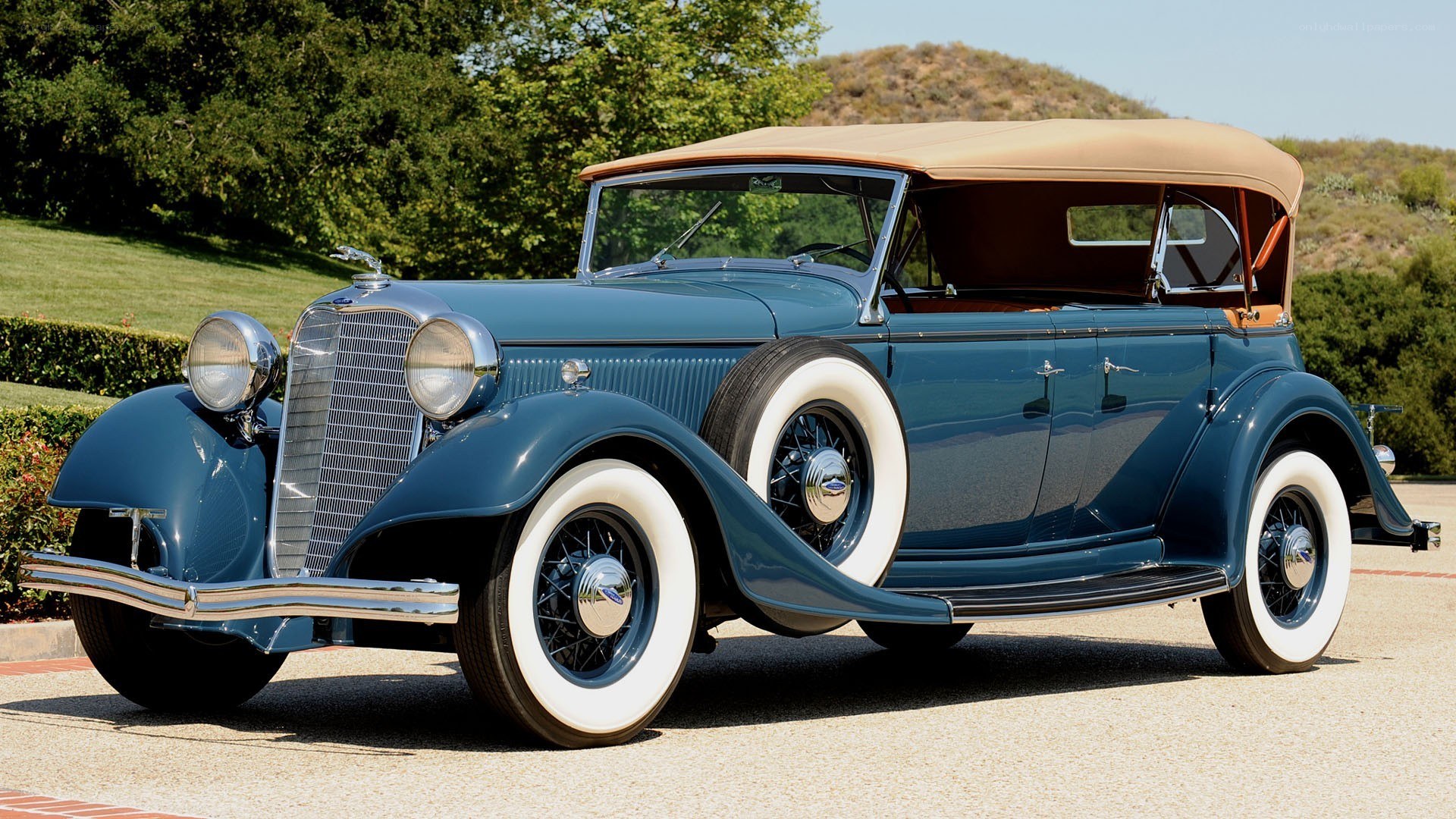 Classic blue convertible car