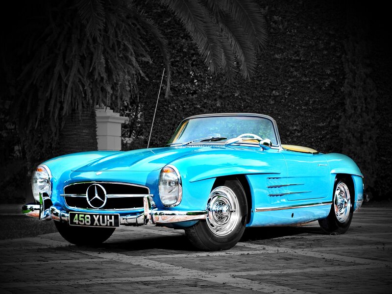 Classic blue Mercedes-Benz convertible