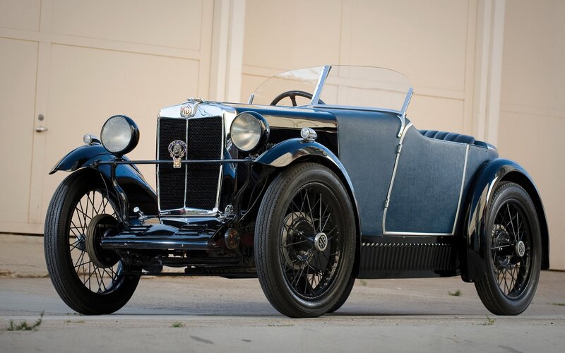 Classic blue MG sports car