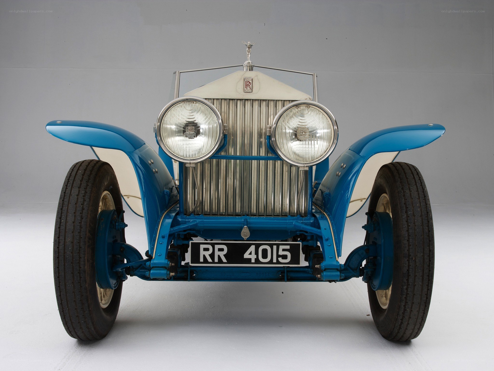 Classic blue Rolls-Royce car