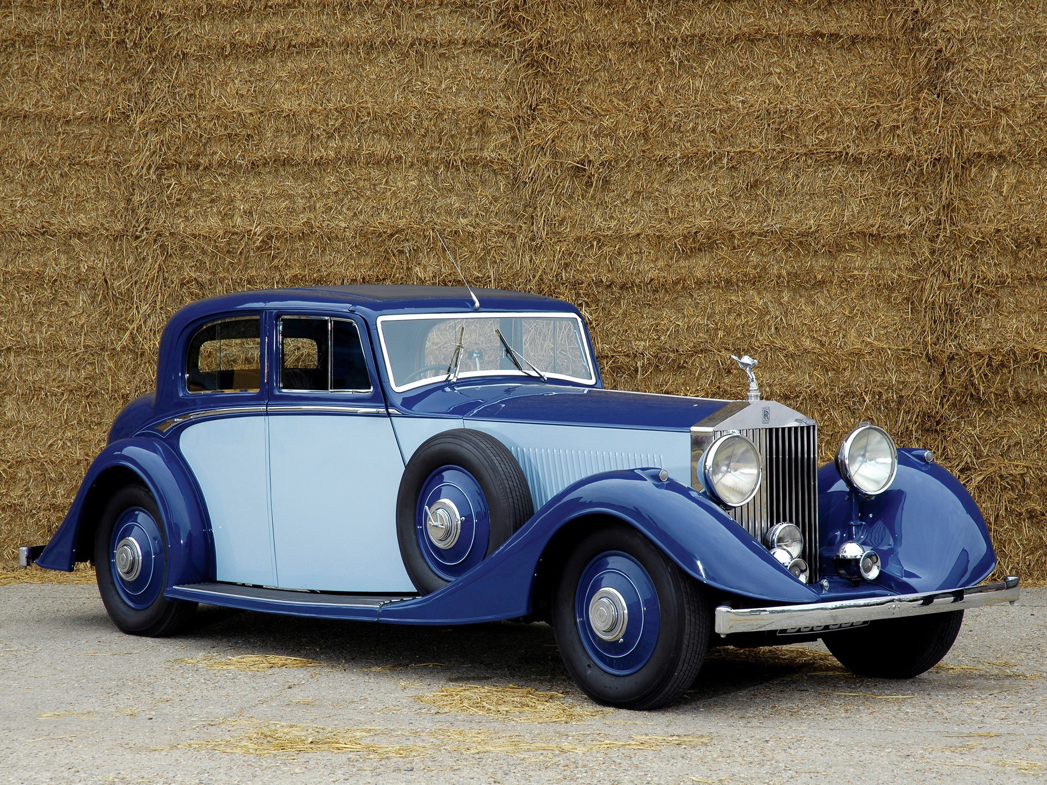 Classic blue Rolls-Royce car