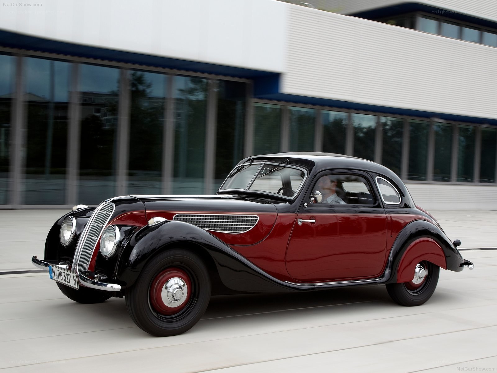 Classic BMW 327 Coupe