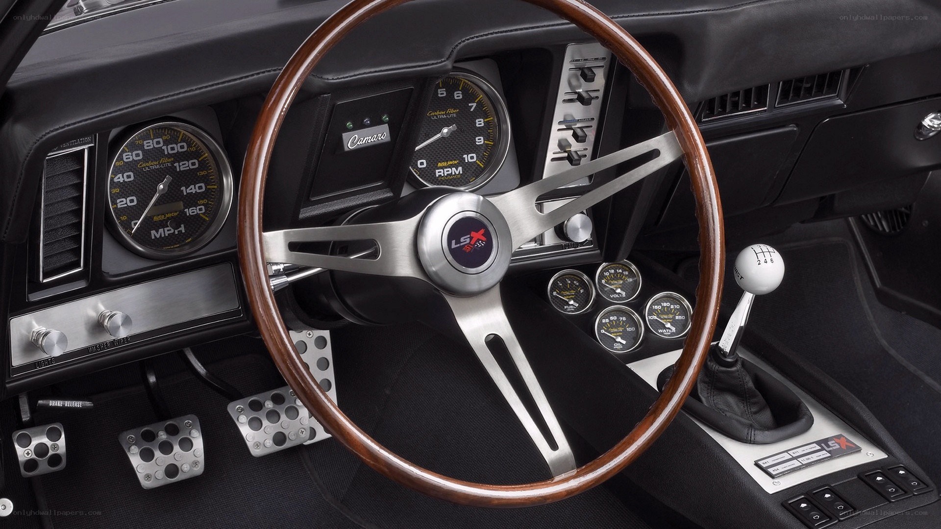 Classic Camaro interior