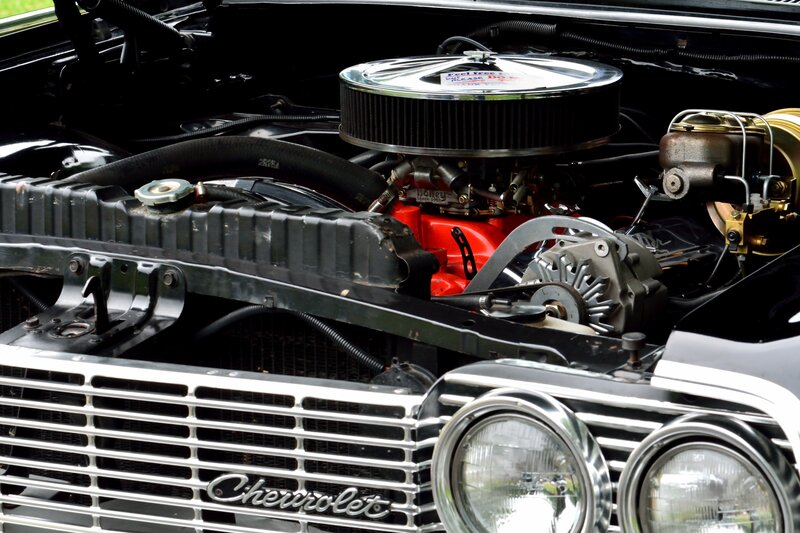 Classic Car Engine — Black