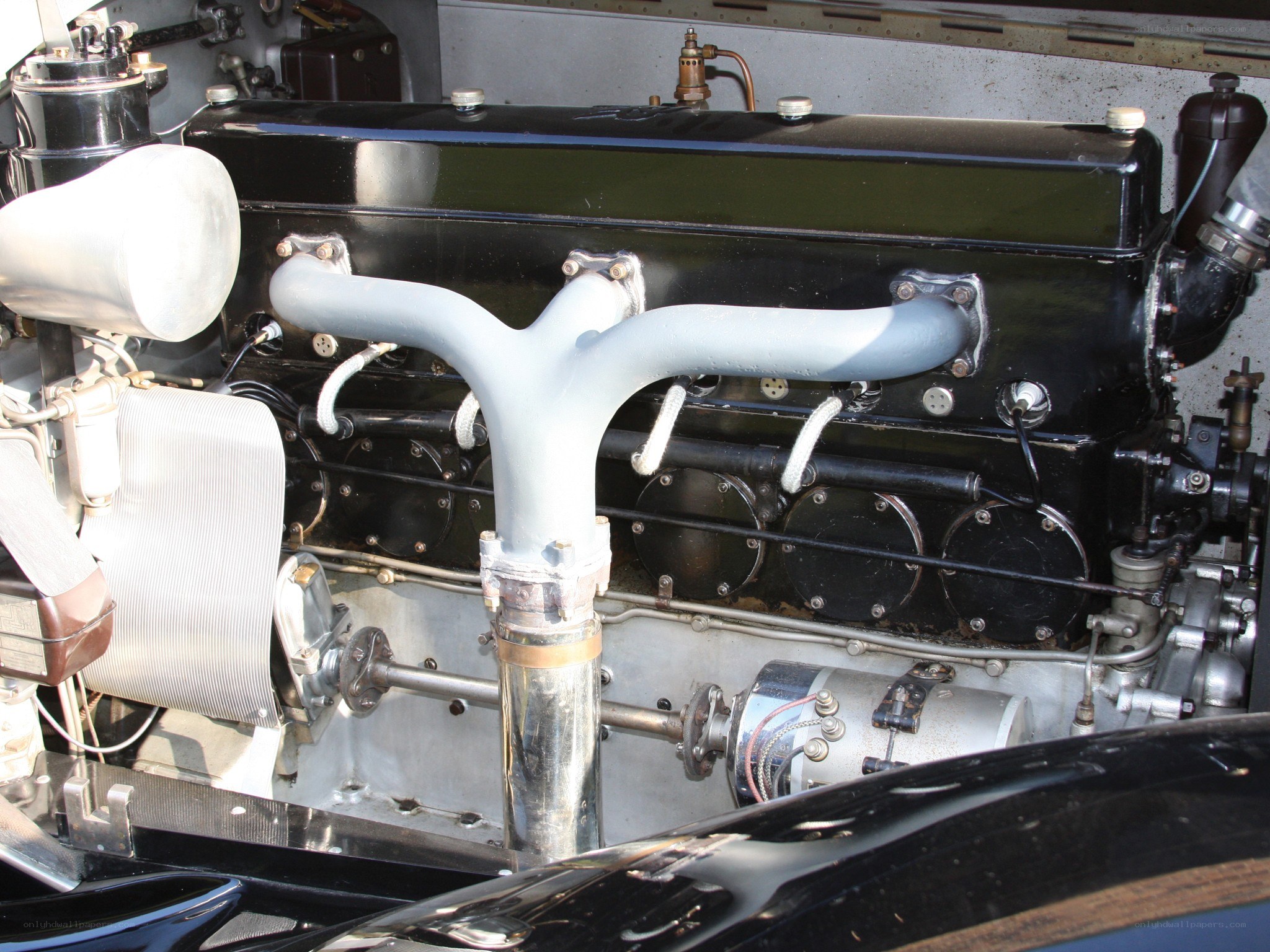Classic car engine compartment