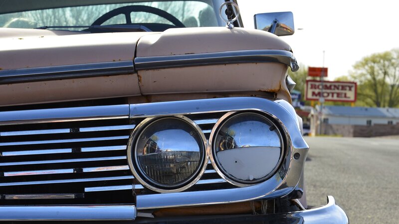 Classic Car Front — Silver