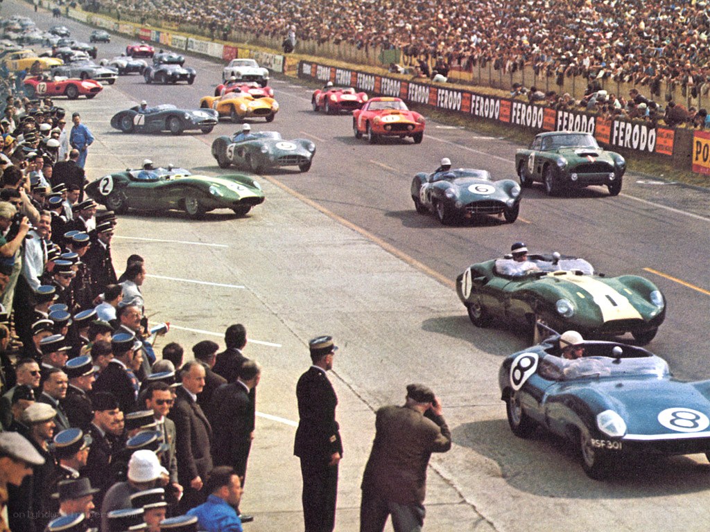 Classic car race at Le Mans