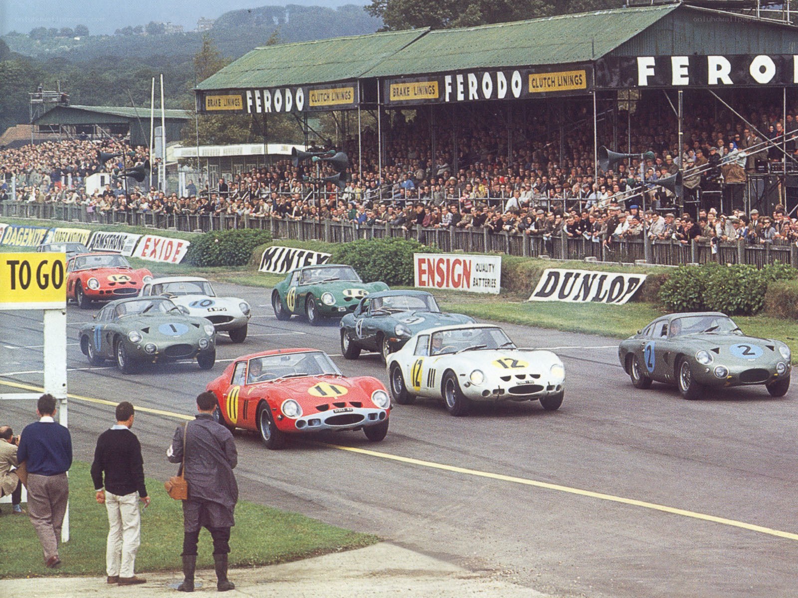 Classic car race at Silverstone
