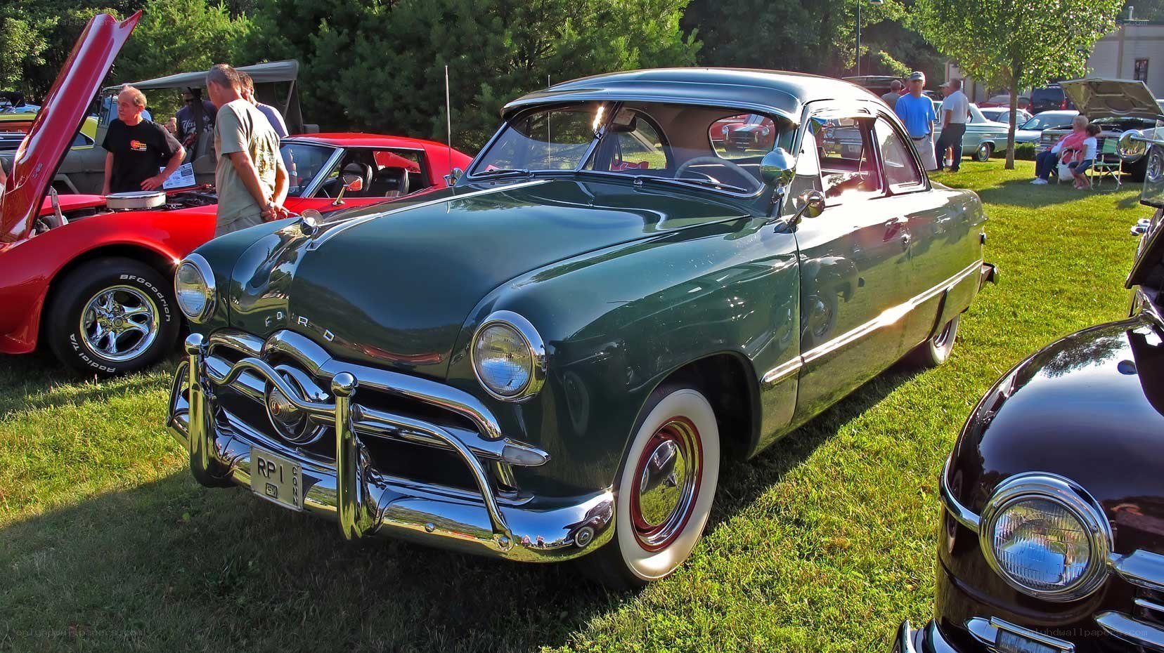 Classic car show display