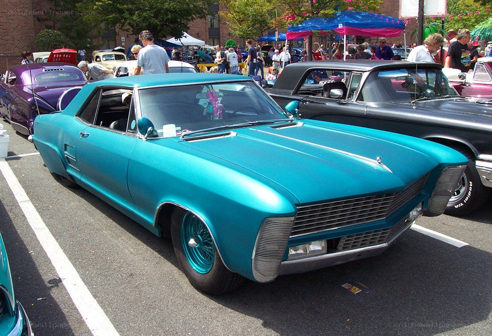 Classic car show display
