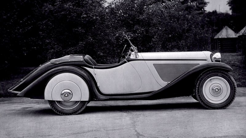 Classic car side profile