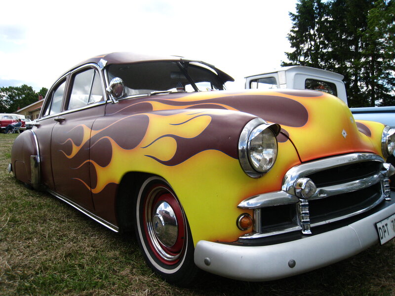 Classic Car with Flames — Yellow