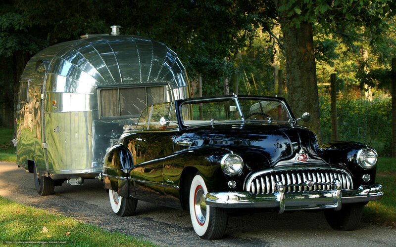 Classic car with vintage trailer