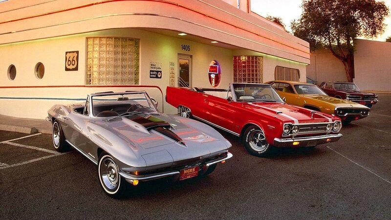 Classic cars at a retro diner