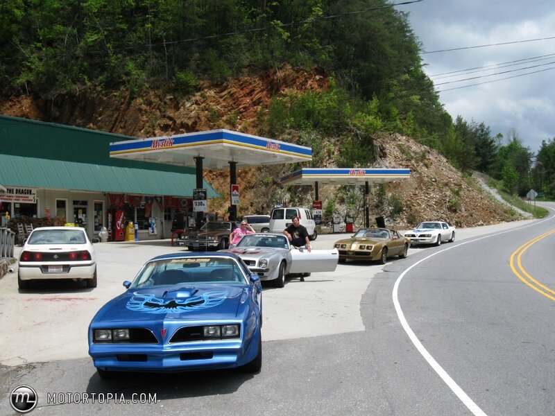 Classic Cars at Gas Station — Blue