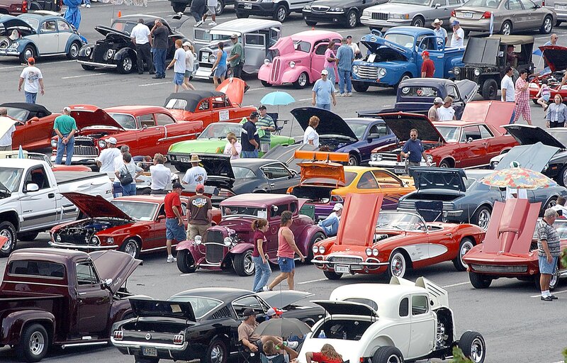 Classic Cars at Show — Red