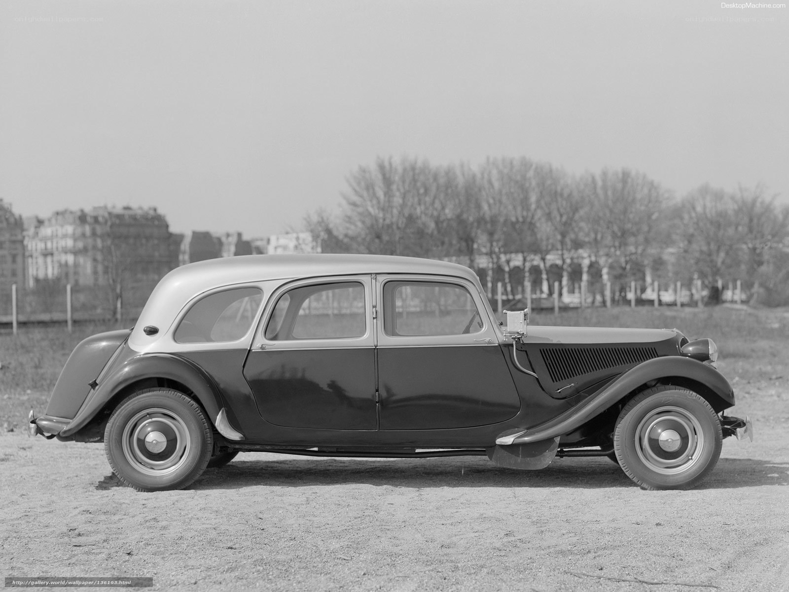 Classic Citroën 15CV sedan