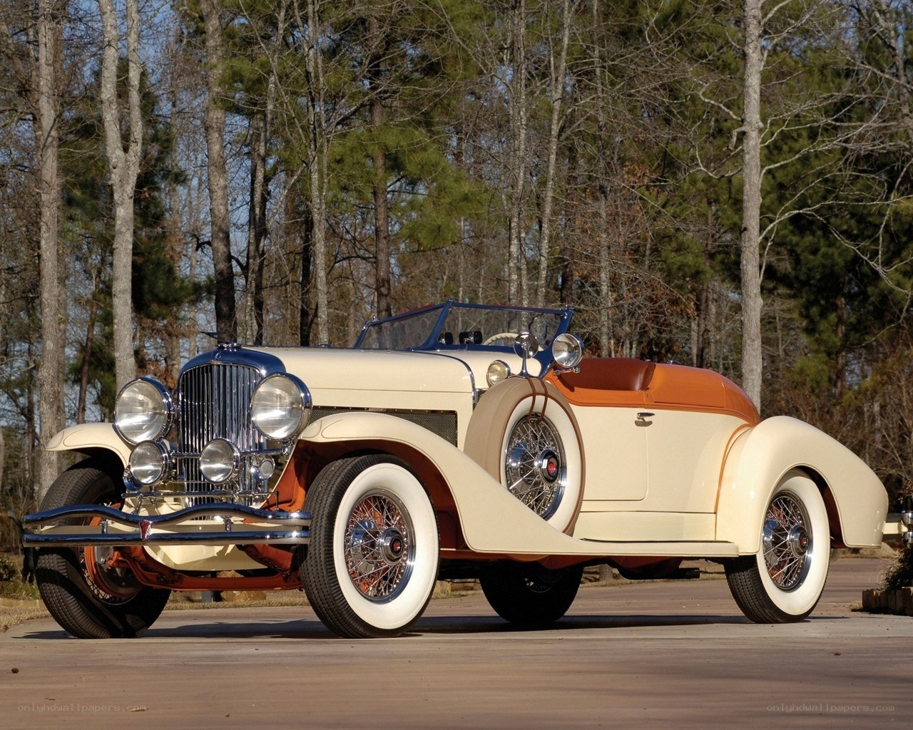 Classic cream and orange car
