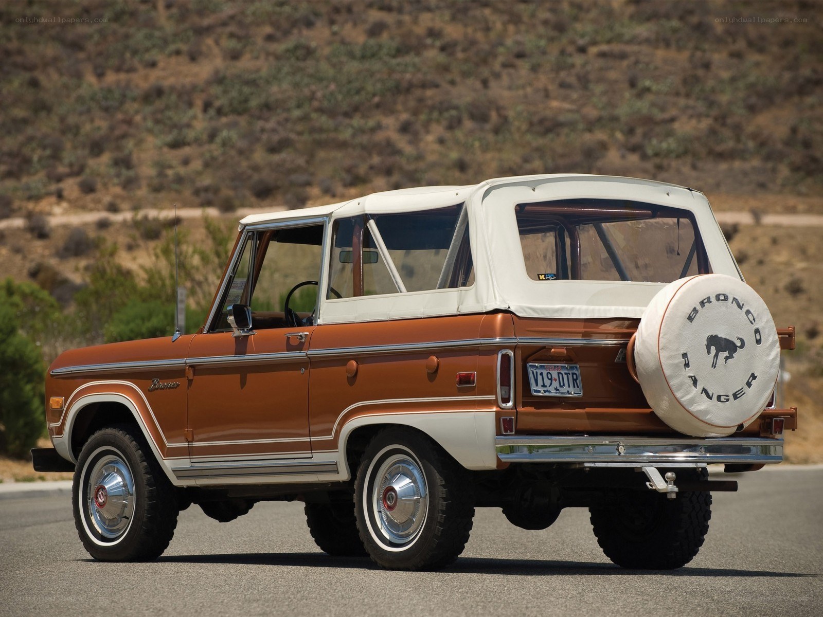 Classic Ford Bronco Ranger